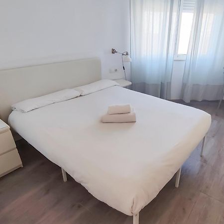 Apartamento coqueto Malaga Bagian luar foto
