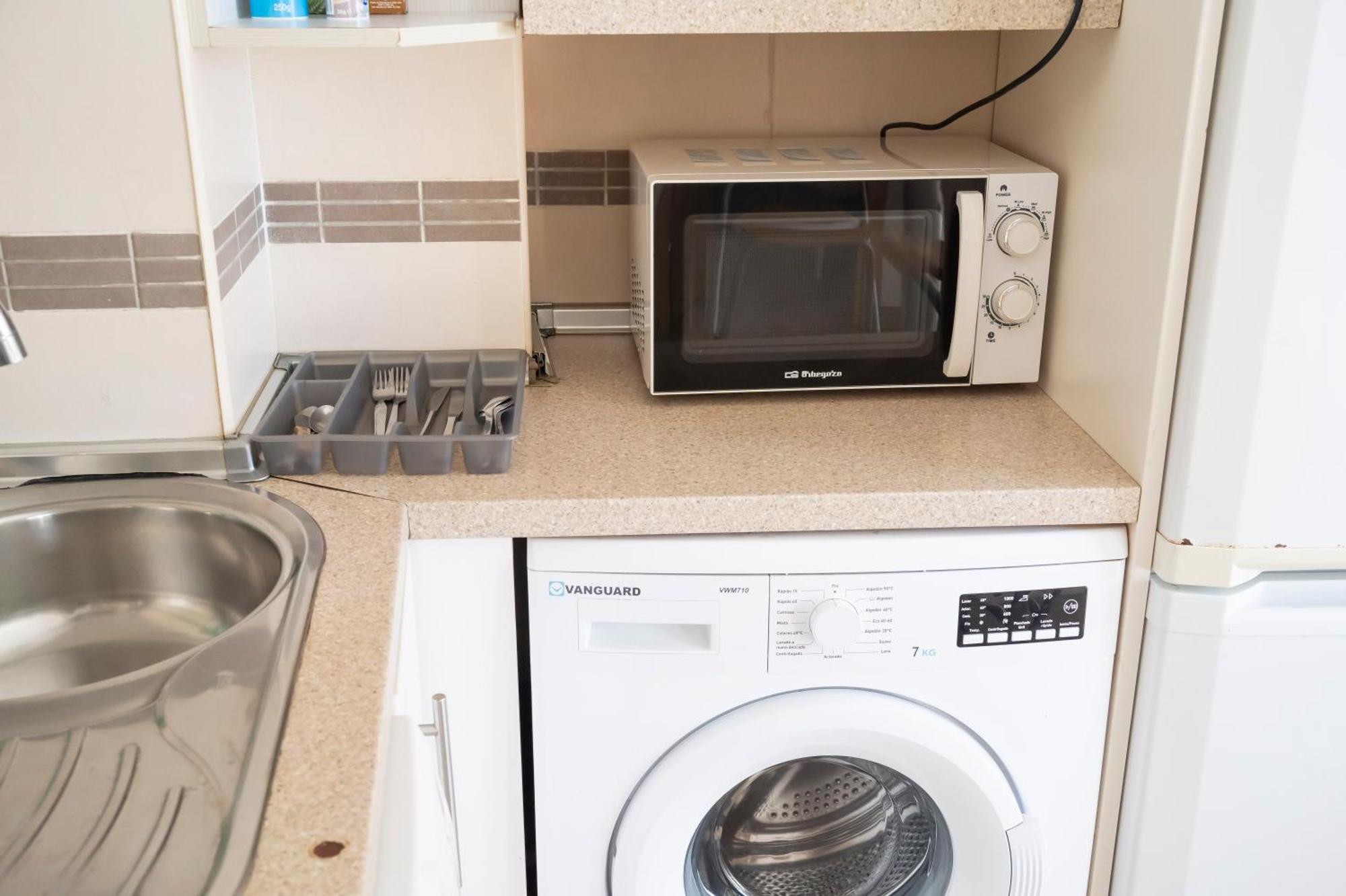Apartamento coqueto Malaga Bagian luar foto