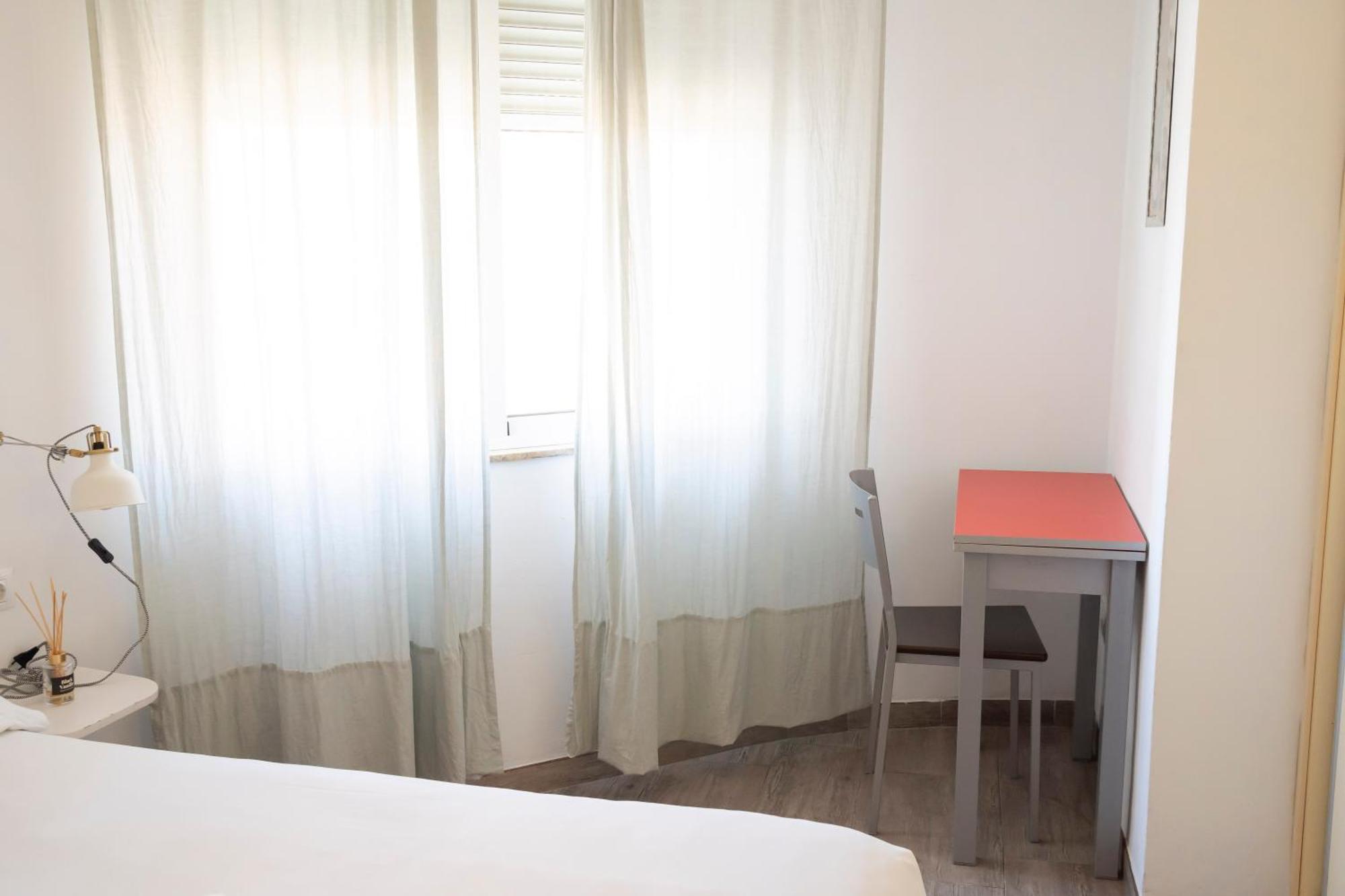 Apartamento coqueto Malaga Bagian luar foto
